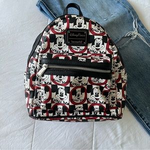 Loungelfy‎ Disney Mickey Mouse Backpack